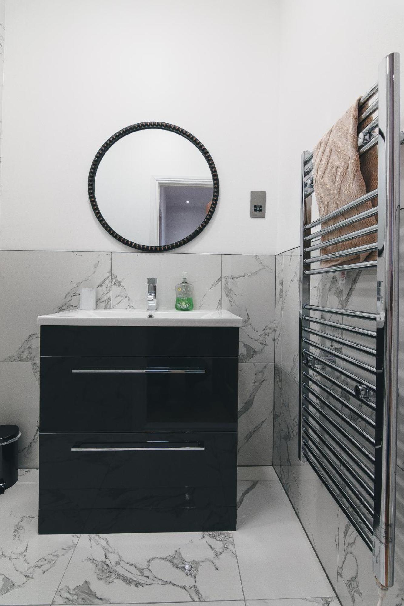 Modern Apartment In Aberdeen City Centre, Guild Street, Free Wifi Exteriör bild