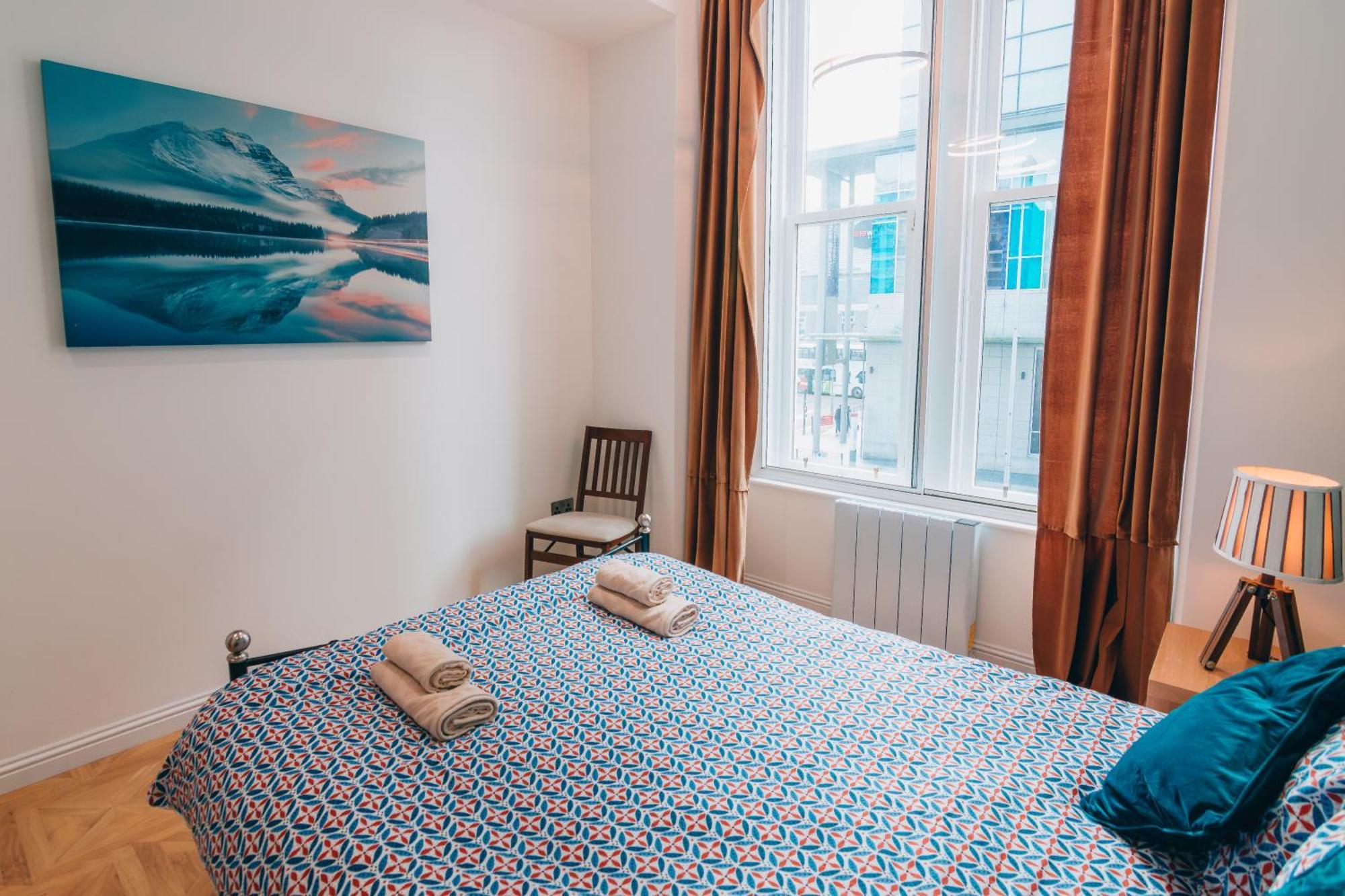 Modern Apartment In Aberdeen City Centre, Guild Street, Free Wifi Exteriör bild